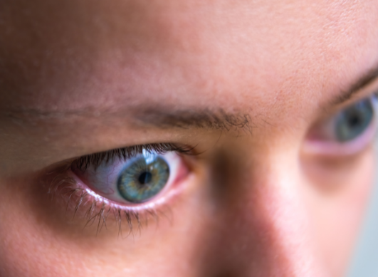 Endokrine Orbitopathie: Wenn der Blick zum Spiegel der Krankheit wird