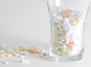 Welche Krankheiten und Medikamente sind mit Paracetamol unvereinbar?